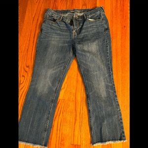 OLD NAVY MID RISE FLARE SIZE 12
